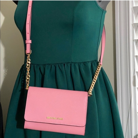 Michael Kors Handbags - Michael Kors Jet set travel - Phone Crossbody bag